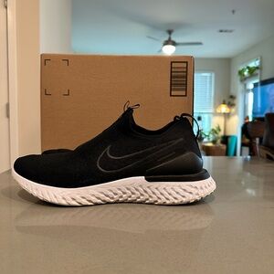 Nike React Infinity Men's Black Slip On Running Shoes